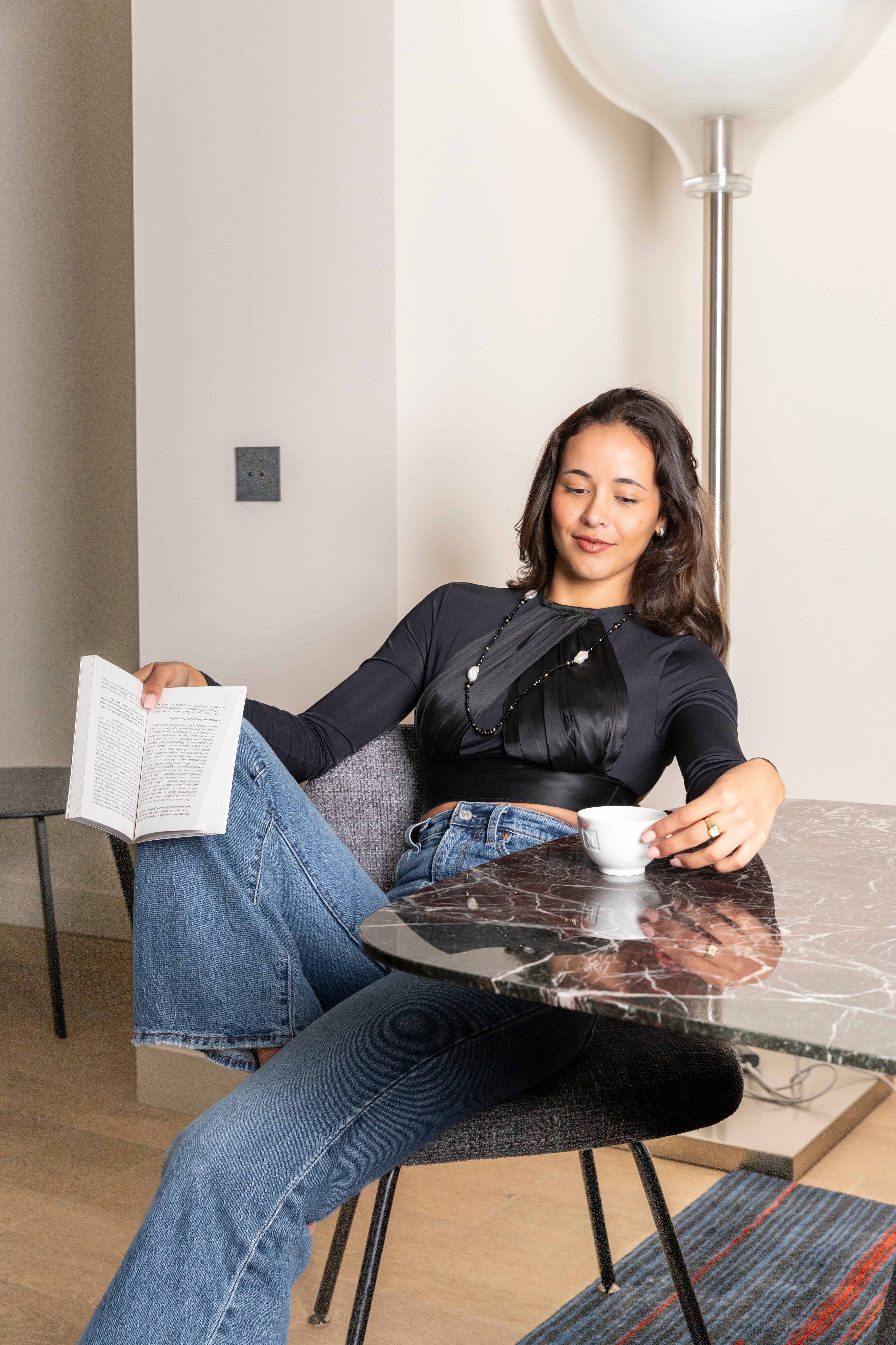 02.08 - Body noir en satin de soie et Lycra graphique